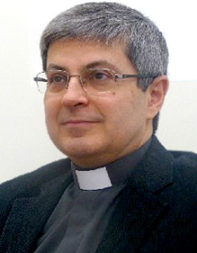 Dr. Santiago Bueno Salinas